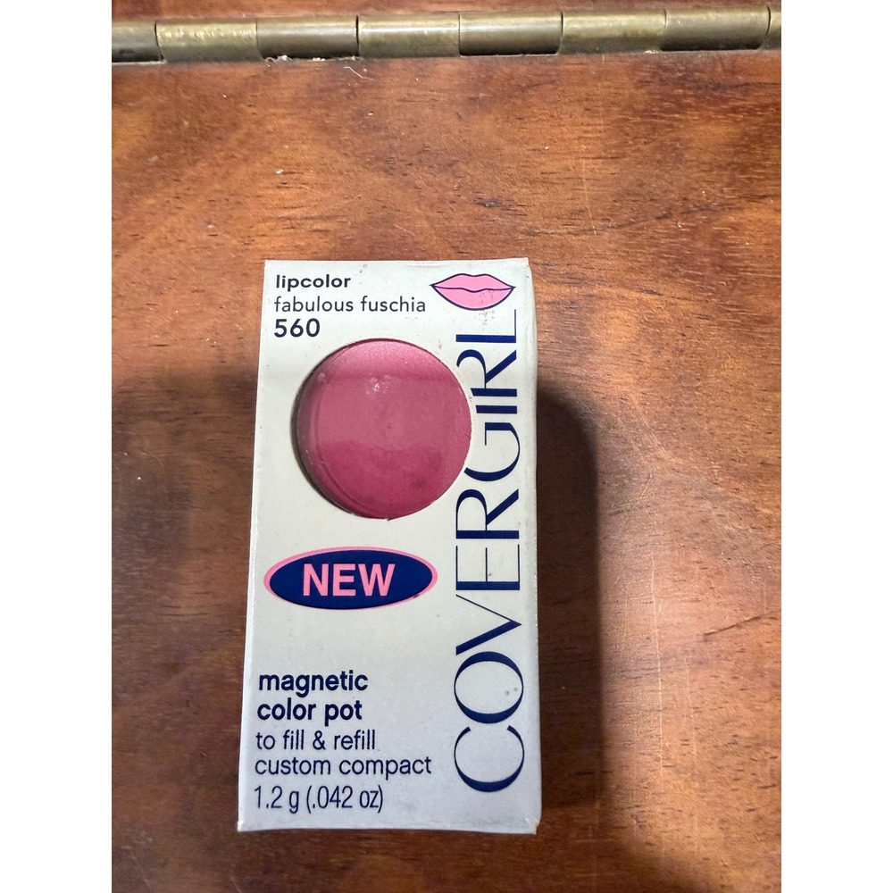 Vintage CoverGirl Magnetic Color Pot Lipcolor 560 Fabulous Fuschia 90s New